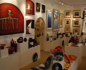 Articles Fine Art Gallery - Redcliffe Tourism 0