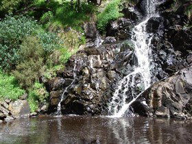 Ingalalla Waterfalls - Redcliffe Tourism 0