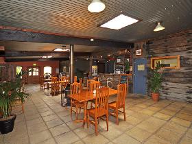 Currency Creek Winery And Restaurant - Redcliffe Tourism 2