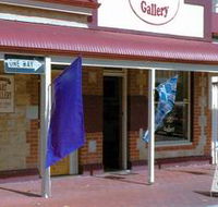 Ocean Art Gallery - Redcliffe Tourism