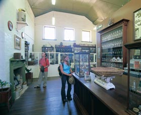 Boulder Pharmacy Museum - Redcliffe Tourism 2