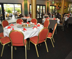 Loong Fong Seafood Restaurant - Redcliffe Tourism 1
