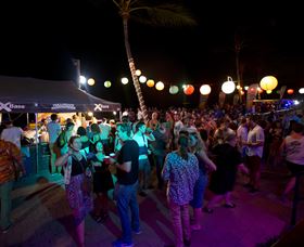 Live Entertainment At Magnetic Island - Redcliffe Tourism 0