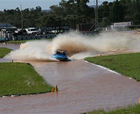 Griffith Boat Club - Redcliffe Tourism 2