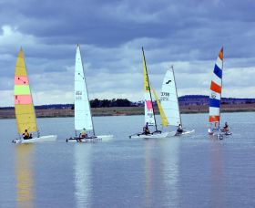 Lake Wyangan - Redcliffe Tourism 0