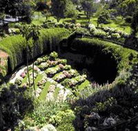 Umpherston Sinkhole - Redcliffe Tourism