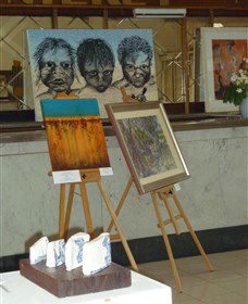 Outback Arts Gallery - Redcliffe Tourism 1