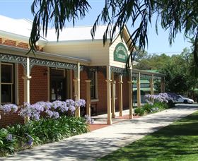 Jerilderie Library - Redcliffe Tourism 0