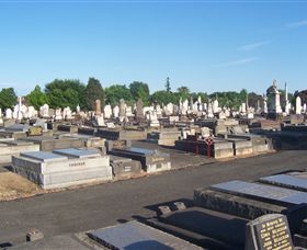 Ballarat General Cemeteries - Redcliffe Tourism 3