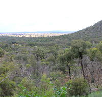 Ben Hall's Cave walking track - Redcliffe Tourism