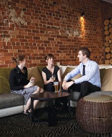 ZedBar - Redcliffe Tourism 0