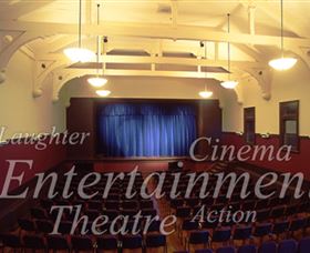 Sir Henry Parkes Memorial School Of Arts Tenterfield - Redcliffe Tourism 1