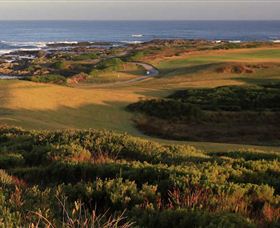 King Island Golf And Bowling Club Incorporated - Redcliffe Tourism 2