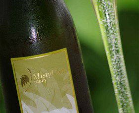 Misty Glen Wines And Cottage - Redcliffe Tourism 0