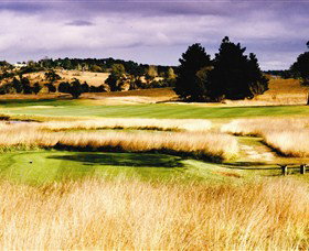 Mt Broughton Golf And Country Club - Redcliffe Tourism 1
