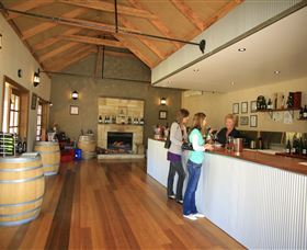 Savannah Estate Winery And Cellar Door - Redcliffe Tourism 2