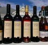 Camyr Allyn Winery - Redcliffe Tourism
