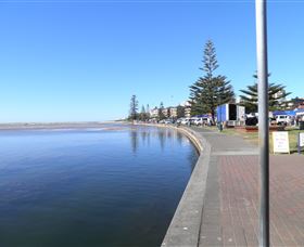 The Entrance Coast To Lake Walk - Redcliffe Tourism 0