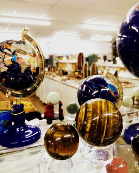 The Elephant Shop - Redcliffe Tourism 7