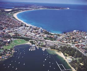 Cronulla Beach - Redcliffe Tourism 0