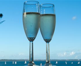 Bundeena RSL Club - Redcliffe Tourism 1