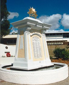 Beenleigh War Memorial - Redcliffe Tourism 1