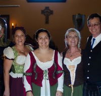 Edgey's Manor - Redcliffe Tourism