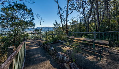 Newbys Lookout - Redcliffe Tourism 3