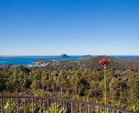 Gan Gan Hill Lookout - Redcliffe Tourism 0