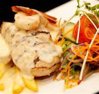 Manning River Hotel - Redcliffe Tourism