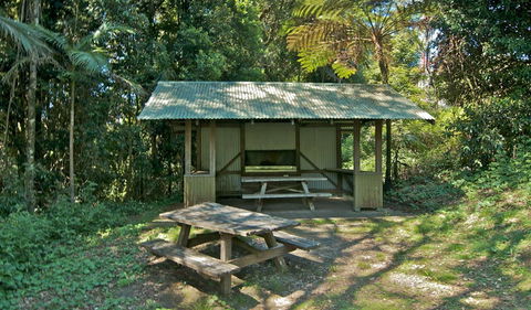 Mount Nardi Picnic Area - Redcliffe Tourism 2