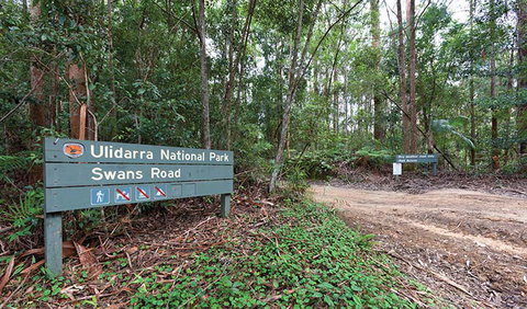 End Peak Walking Track - Redcliffe Tourism 1