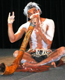 Dhinawan Dreaming - Redcliffe Tourism 0