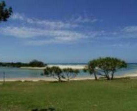 Pottsville Beach NSW Redcliffe Tourism