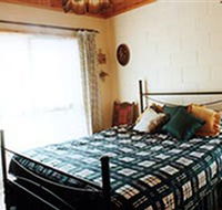 Sandon Bed and Breakfast - Redcliffe Tourism