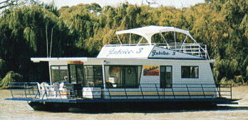Oz Houseboats - Redcliffe Tourism 1