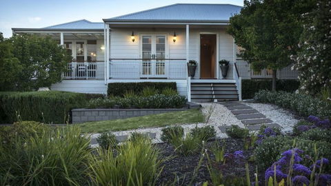 The Summer House - Redcliffe Tourism 0
