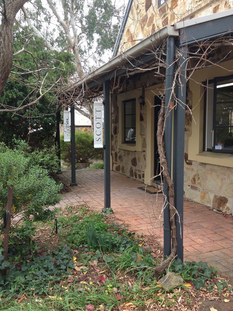 Scott & La Prova - Redcliffe Tourism 0