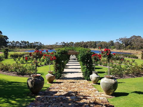 Margaret River Food, Wine & Sightseeing Tour From Perth - Redcliffe Tourism 3