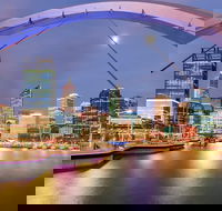 Swan River Twilight Cruise - Redcliffe Tourism