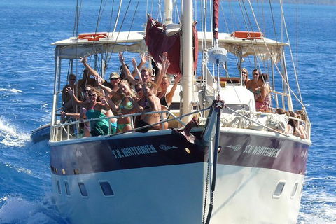2-Day Whitsundays Sailing Adventure: SV Whitehaven - Redcliffe Tourism 0
