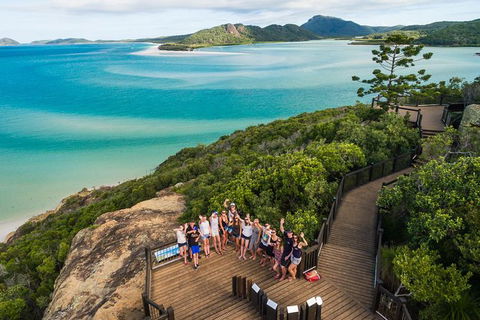 2-Day Whitsundays Sailing Adventure: Summertime - Redcliffe Tourism 4