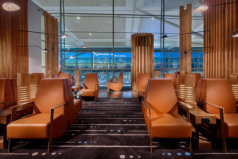 Brisbane Airport International Departure Plaza Premium Lounge - Redcliffe Tourism 6