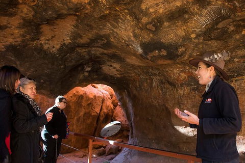 Highlights Of Uluru Including Sunrise And Breakfast - Redcliffe Tourism 2