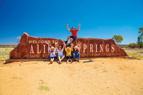 Alice Springs To Uluru (Ayers Rock) One Way Shuttle - Redcliffe Tourism 5
