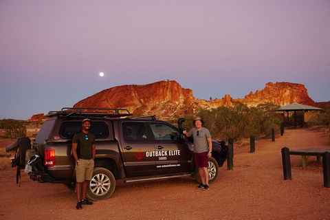 Chambers Pillar And Rainbow Valley 1 Day 4WD Tour - Redcliffe Tourism 10