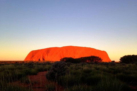 Small Group Uluru Sunset Viewing Tour - Redcliffe Tourism 0