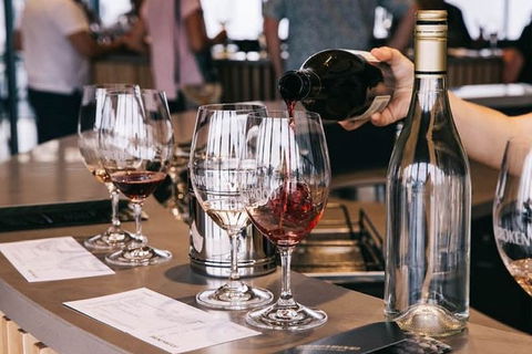 Private Hunter Valley Lunch Tour By Helicopter - Redcliffe Tourism 10