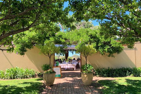 Private Hunter Valley Lunch Tour By Helicopter - Redcliffe Tourism 5