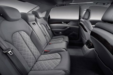 Arrival Private Transfer Sydney Airport SYD To Sydney By Business Class Car - Redcliffe Tourism 1